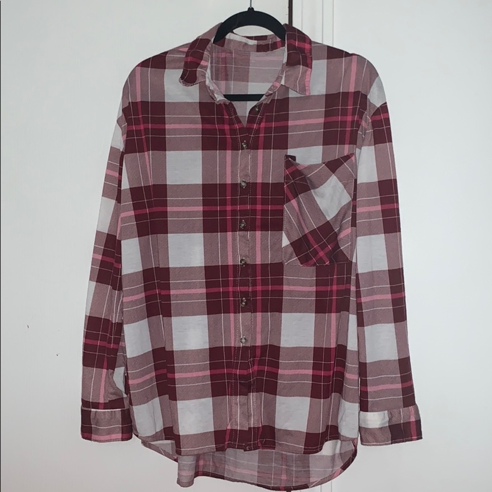 3/$20🌹Jcpenney pink maroon white plaid flannel